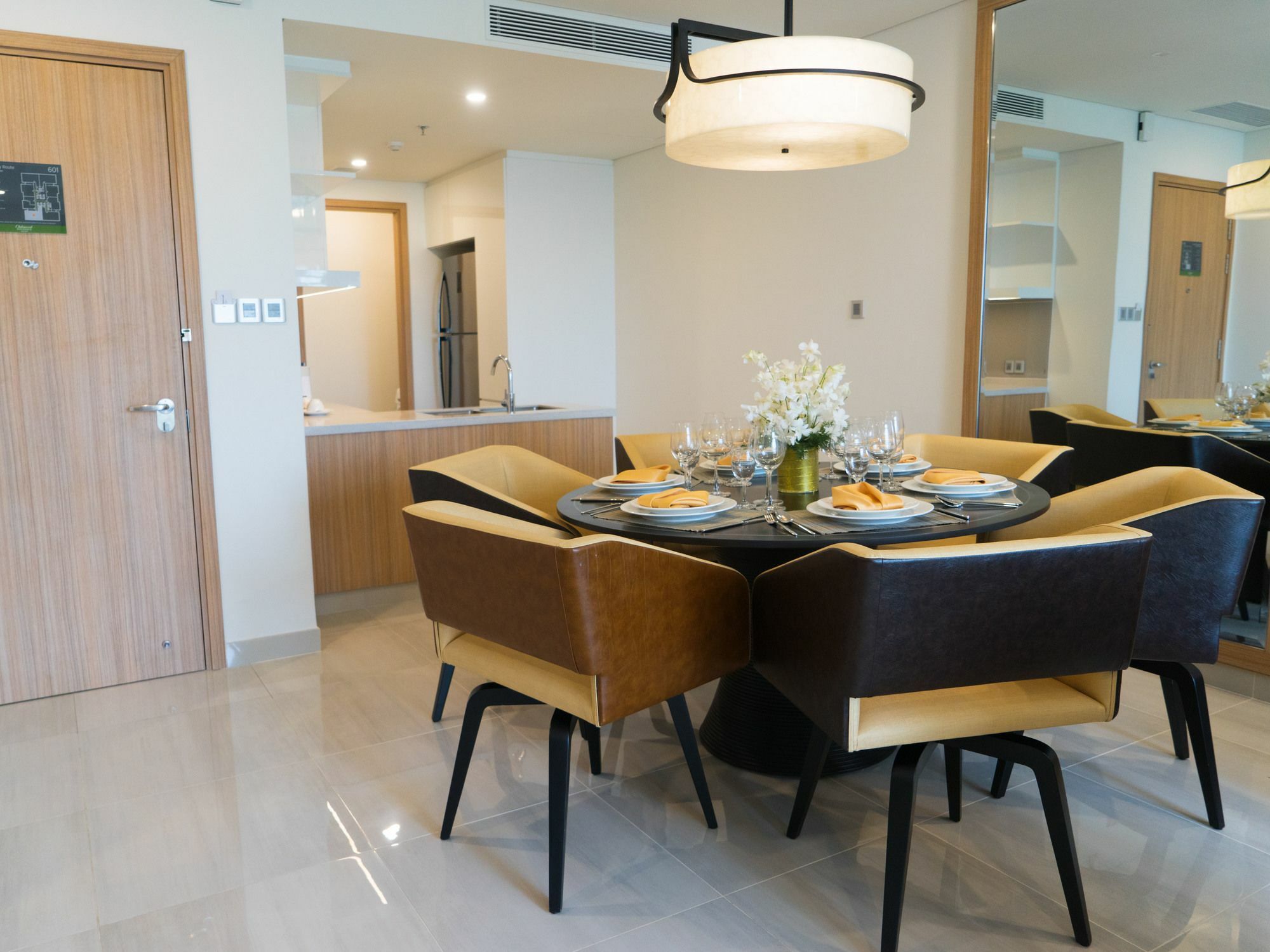 Oakwood Residence Saigon Ho Chi Minh City Exterior photo